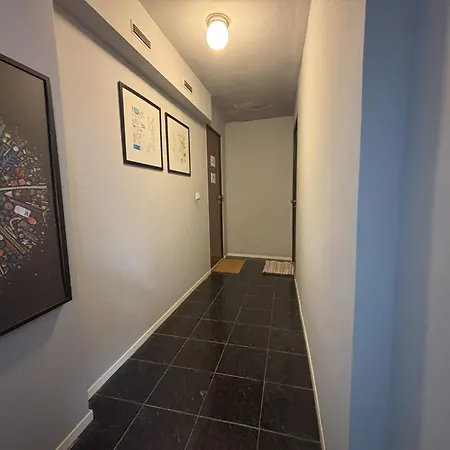 Rodolfo Valentino Loft *