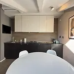 Rodolfo Valentino Loft * Τεργέστη
