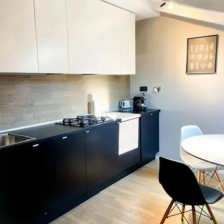 Rodolfo Valentino Loft *