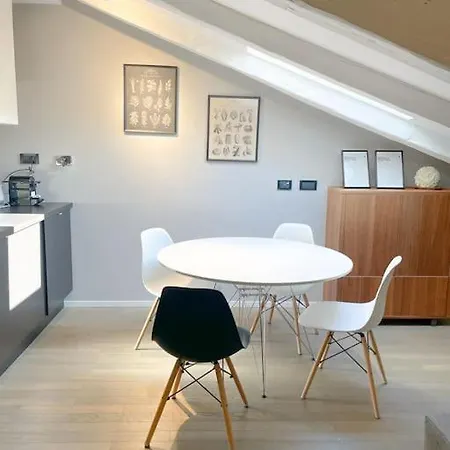 Apartman Rodolfo Valentino Loft - Reception Trieszt