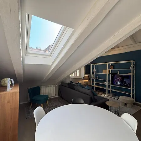 Rodolfo Valentino Loft Апартаменты Триест