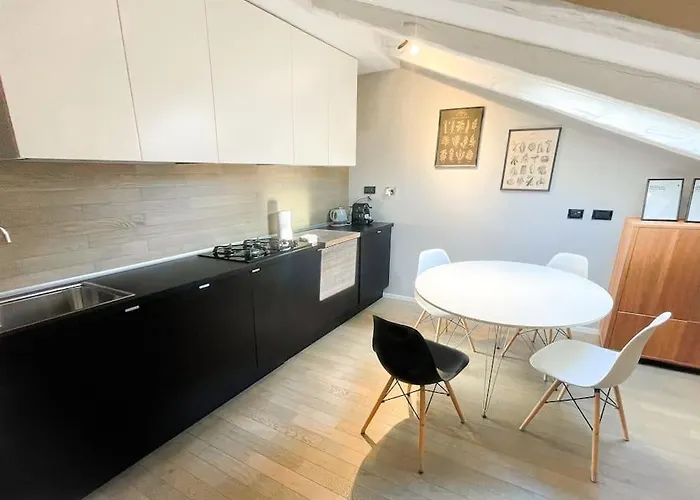 Apartamento Rodolfo Valentino Loft Trieste