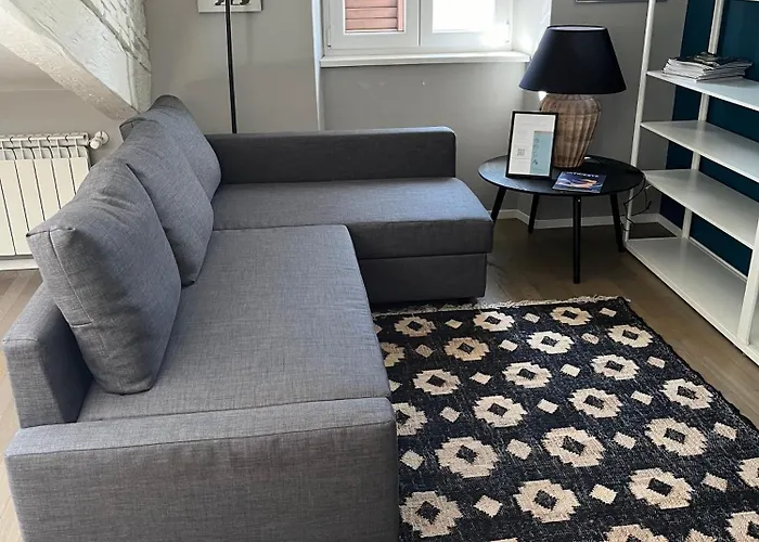 Apartamento Rodolfo Valentino Loft Trieste