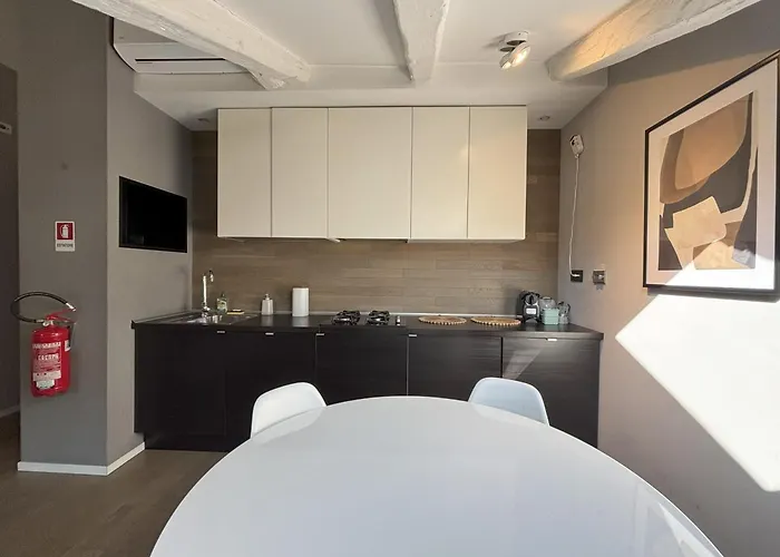 Rodolfo Valentino Loft * Trieste