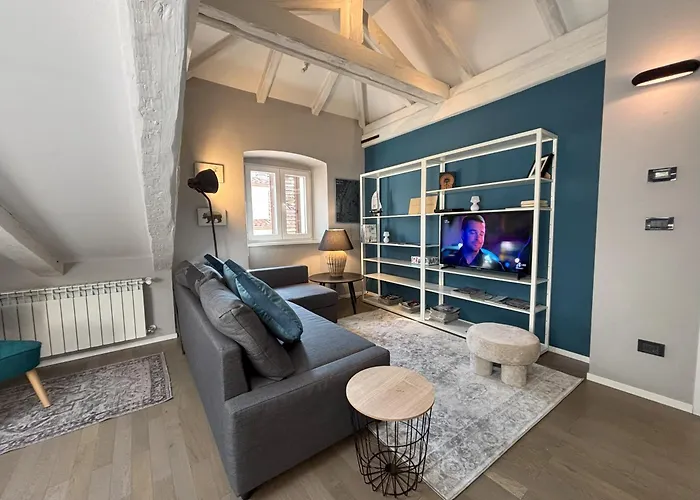 Rodolfo Valentino Loft * Trieste